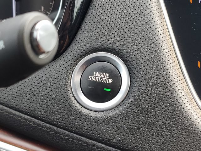Used 2021 Cadillac XT5 Premium Luxury w/ LPO, Floor Liner Package FWD image 24