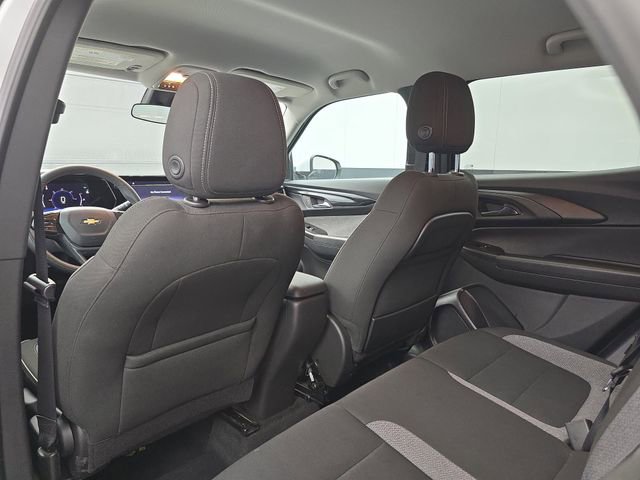 Used 2025 Chevrolet TrailBlazer LT image 37