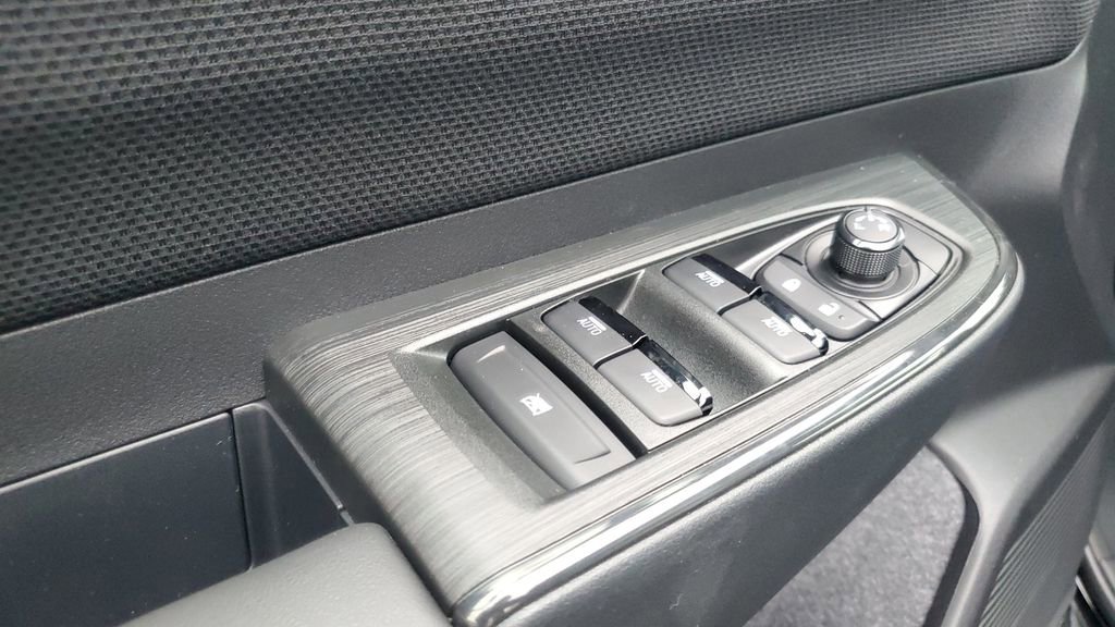 Used 2026 Subaru Outback Limited AWD/4WD image 9