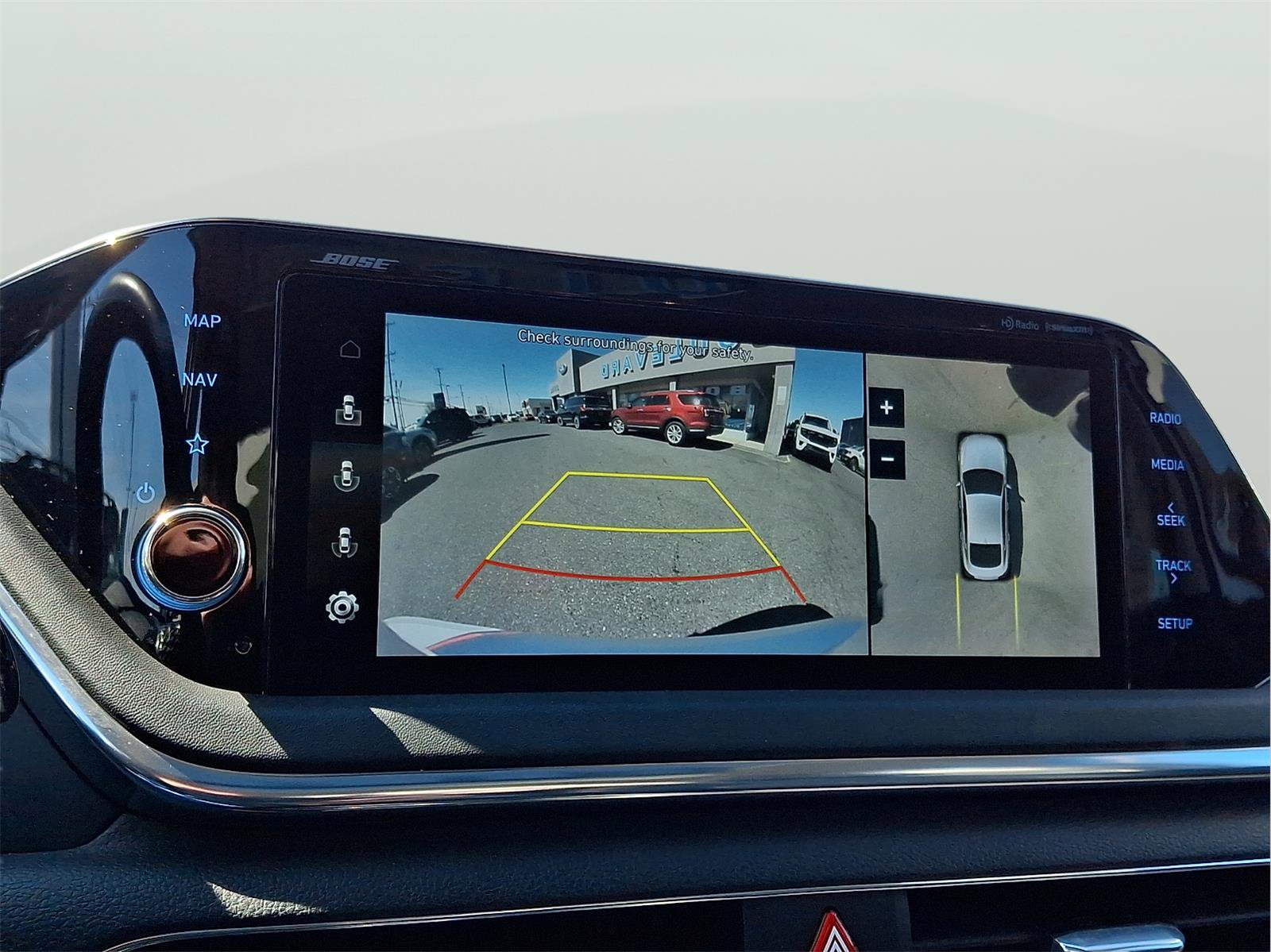 Used 2022 Hyundai Sonata Limited w/ Preferred Accessory Package image 19