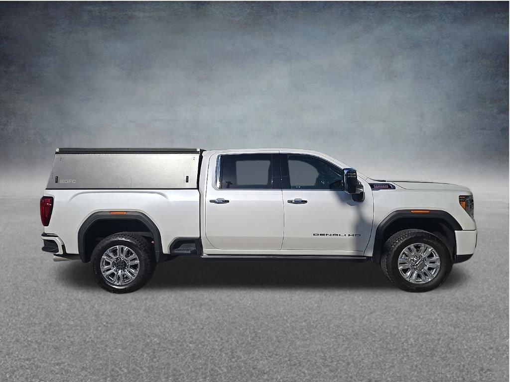 Used 2023 GMC Sierra 2500 Denali w/ Denali Ultimate Package image 4