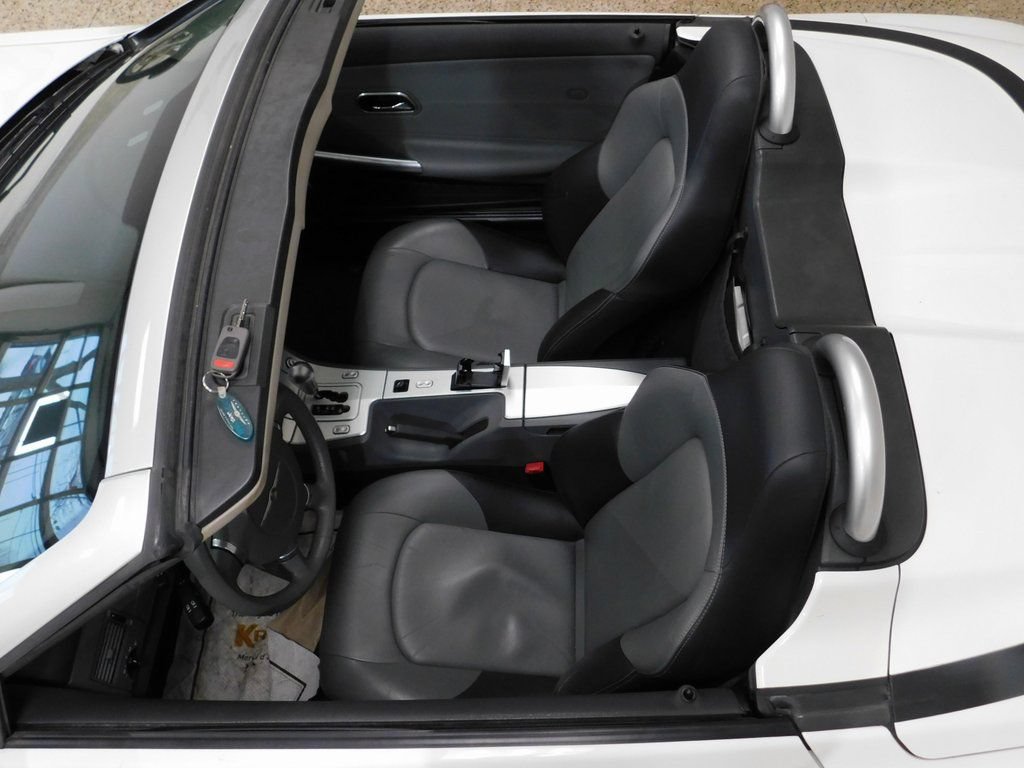 Used 2005 Chrysler Crossfire Limited RWD image 41