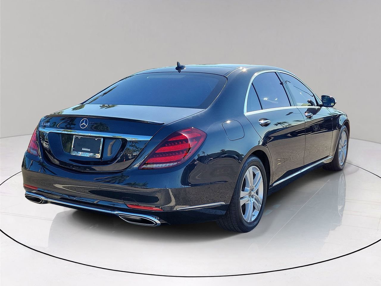 Used 2019 Mercedes-Benz S 560 Sedan image 6