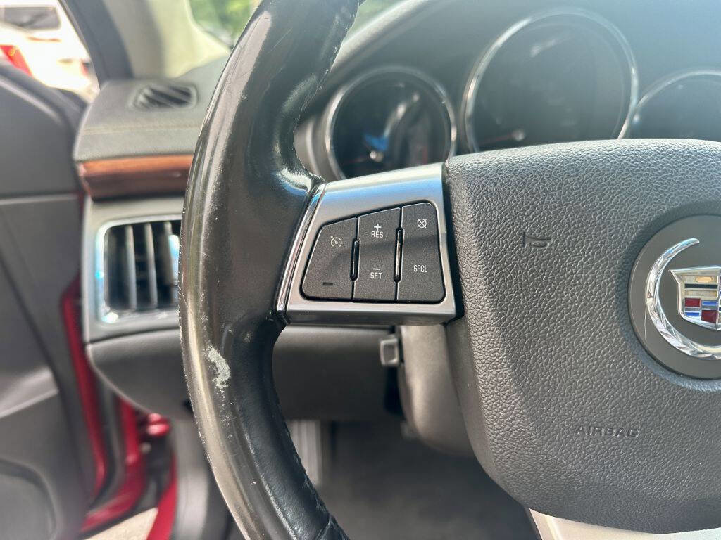 Used 2010 Cadillac CTS Premium image 18