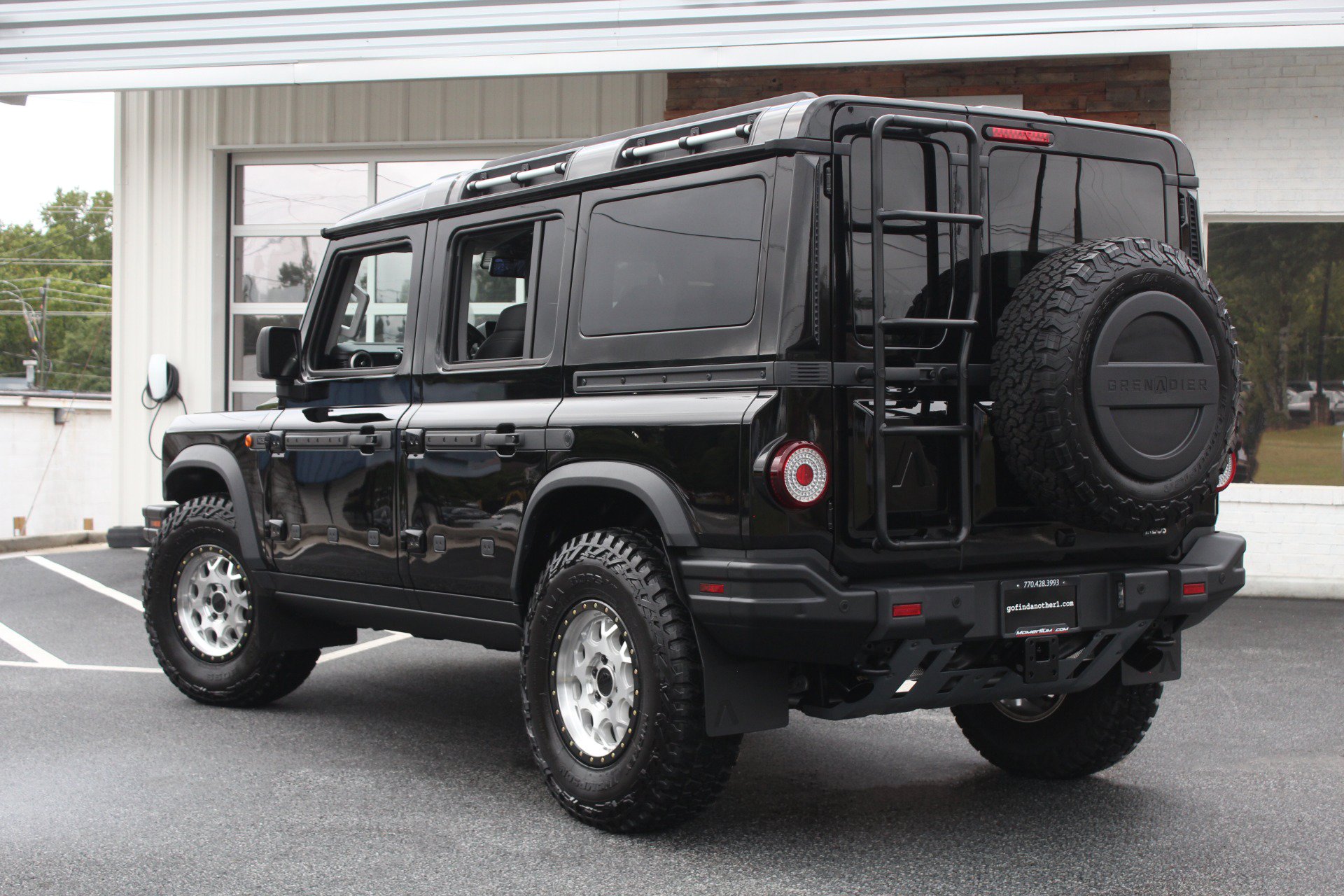 Used 2024 INEOS Grenadier Station Wagon AWD/4WD image 81