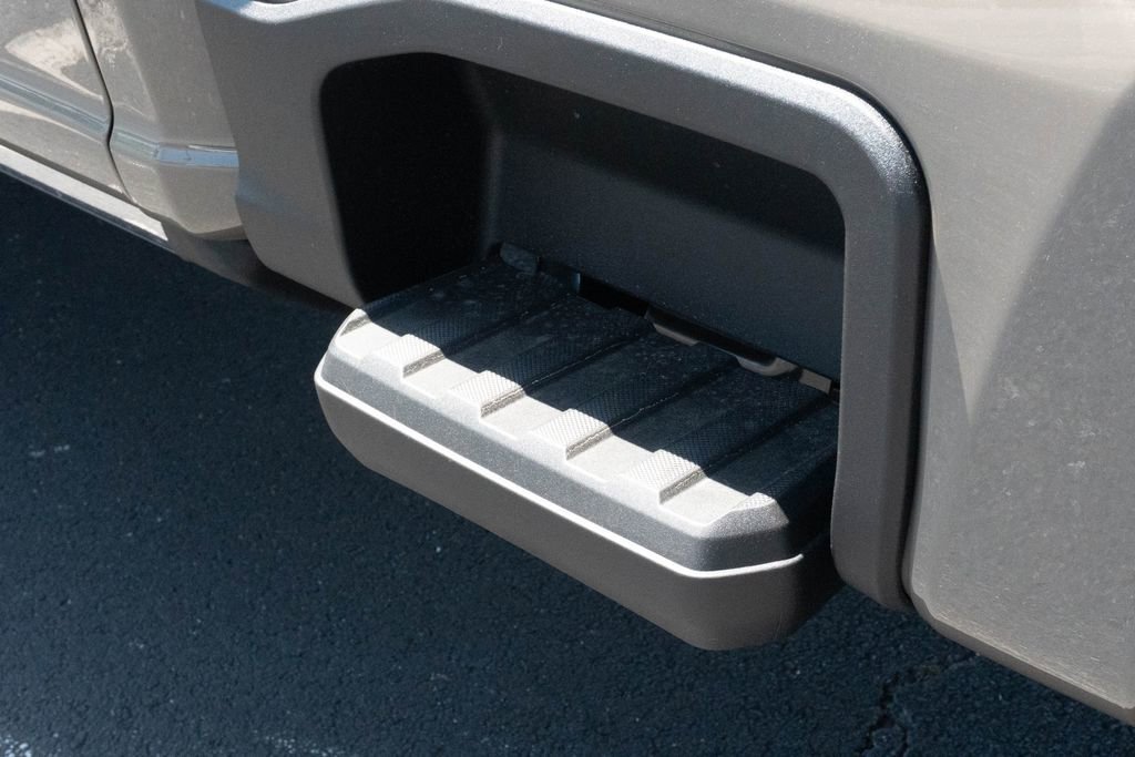 New 2026 Ford F250 Lariat image 9