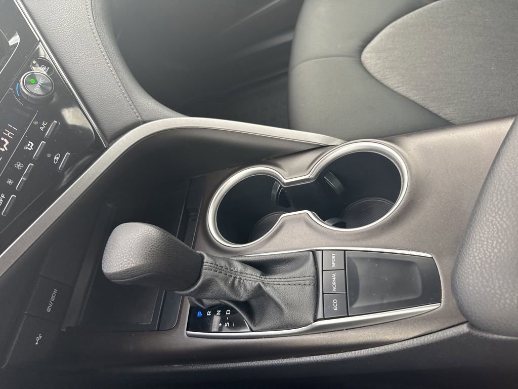 Used 2023 Toyota Camry LE image 19