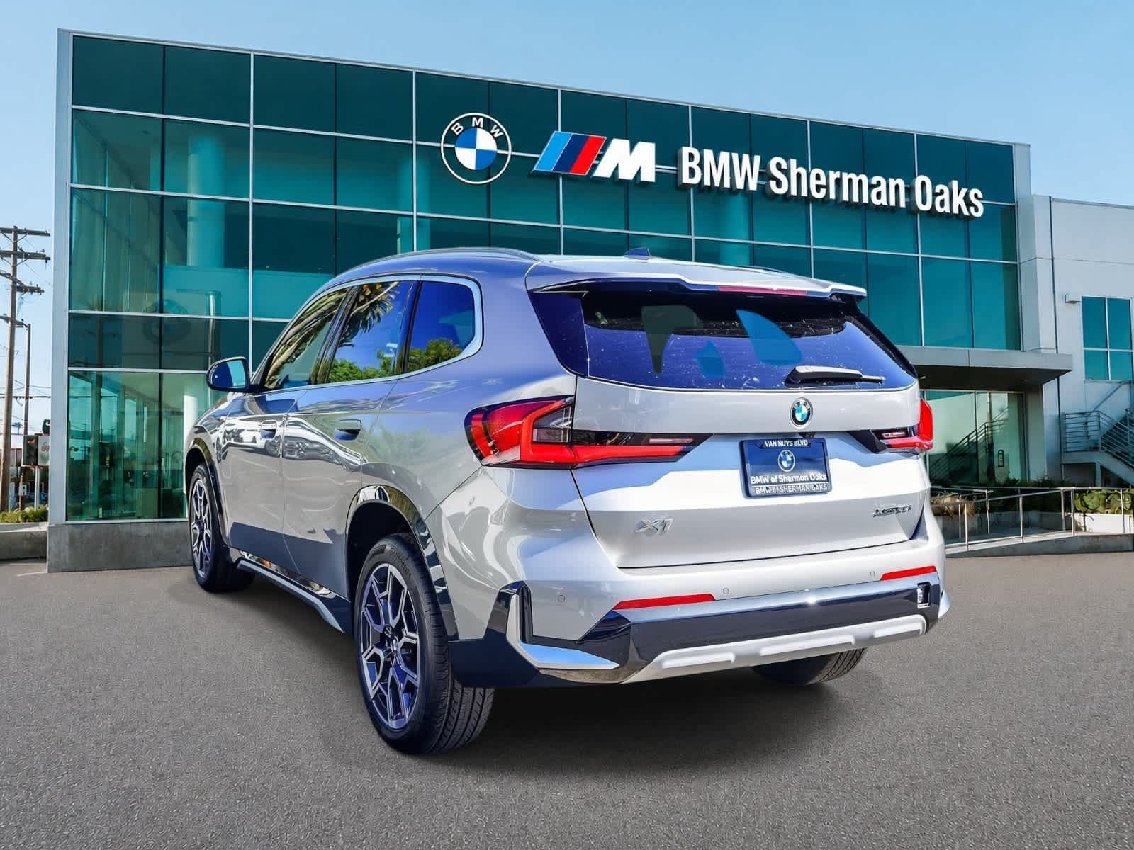 New 2027 BMW X1 xDrive28i AWD/4WD image 5
