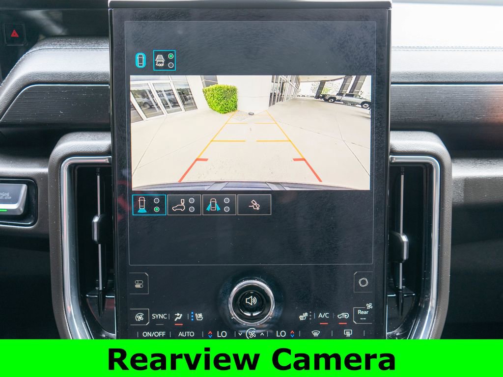 Certified 2025 GMC Yukon XL Denali w/ Advanced Technology Package AWD/4WD image 28