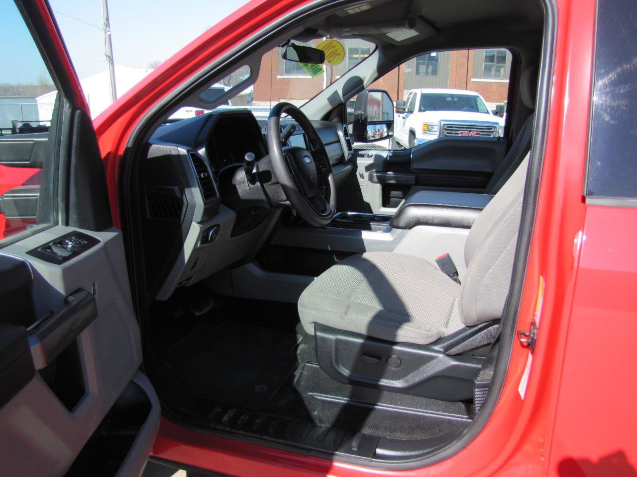 Used 2020 Ford F250 XLT w/ XLT Value Package image 10