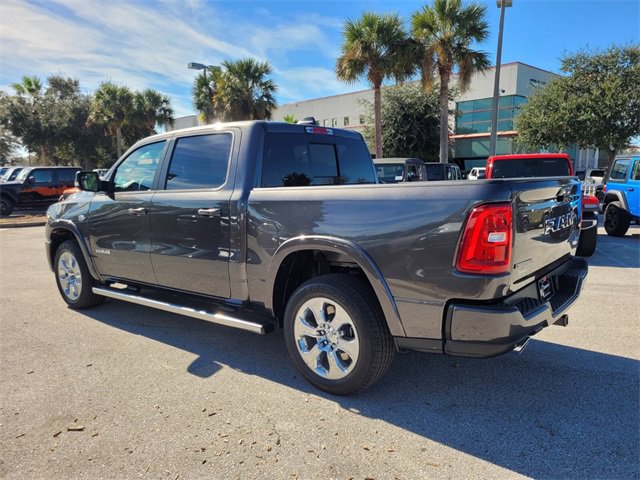 New 2026 RAM 1500 4x4 Crew Cab image 10