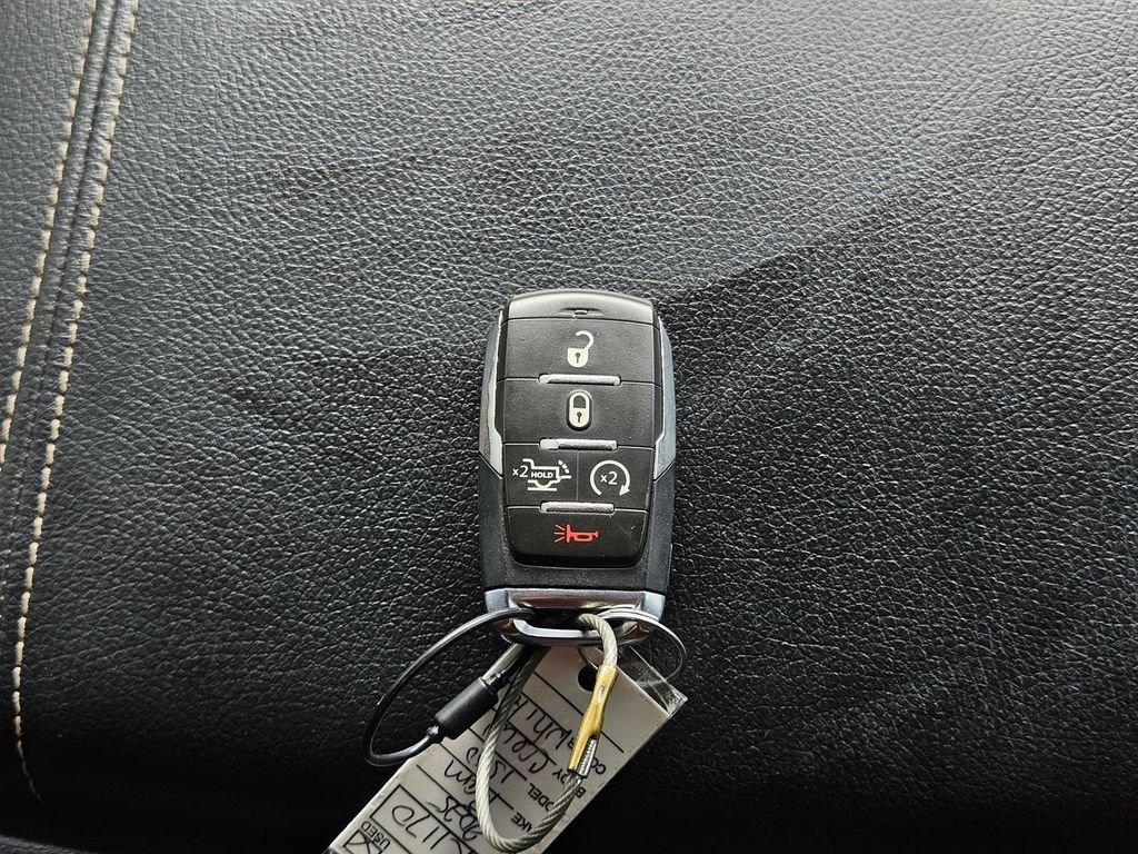 Used 2025 RAM 1500 Big Horn AWD/4WD image 33