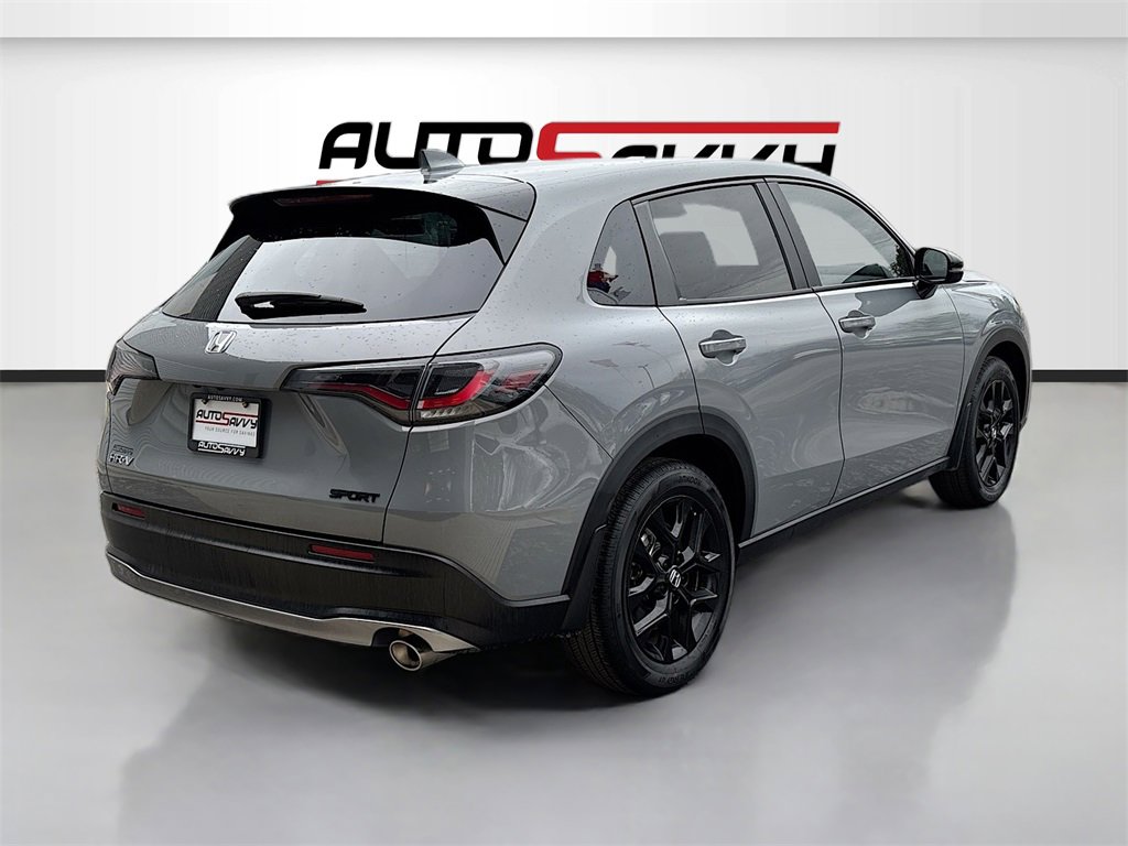 Used 2025 Honda HR-V Sport image 7