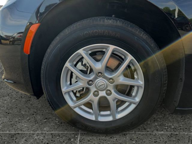 Used 2025 Chrysler Pacifica Select FWD image 13