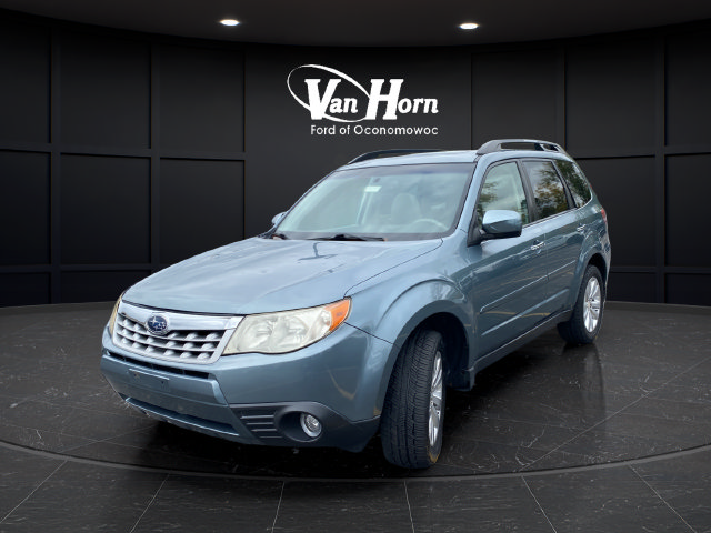 Used 2011 Subaru Forester 2.5X Limited w/ Popular Equipment Group 4B AWD/4WD image 3