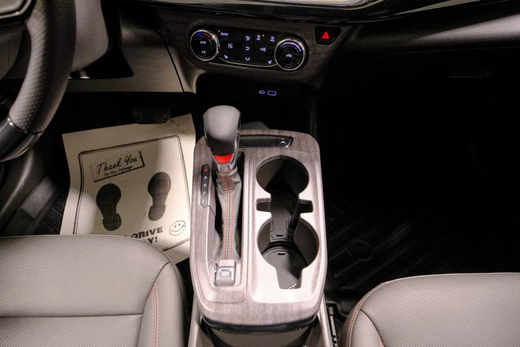 Used 2024 Chevrolet Trax RS w/ Sunroof Package image 33