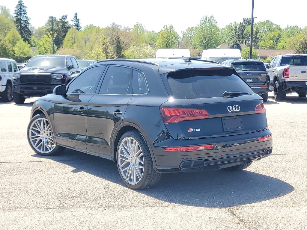 Used 2020 Audi SQ5 Premium Plus w/ Premium Plus Package AWD/4WD image 3