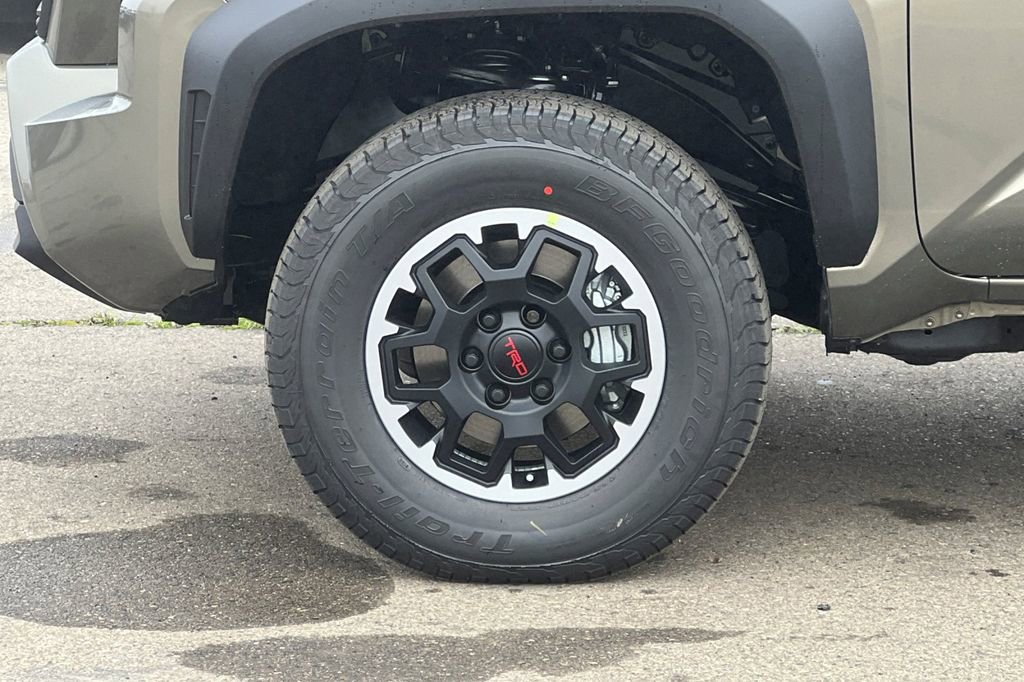 Used 2026 Toyota Tacoma TRD Off-Road AWD/4WD image 24