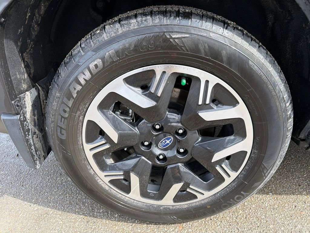 Certified 2025 Subaru Forester Premium image 18