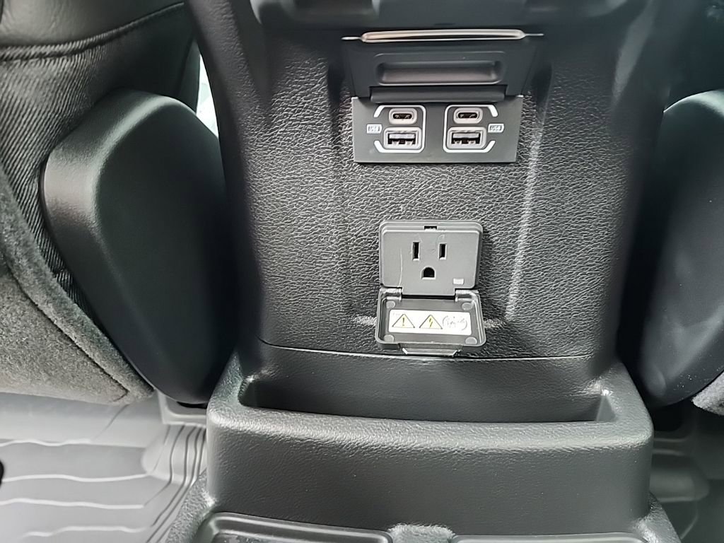 New 2025 Jeep Wrangler Sahara image 22