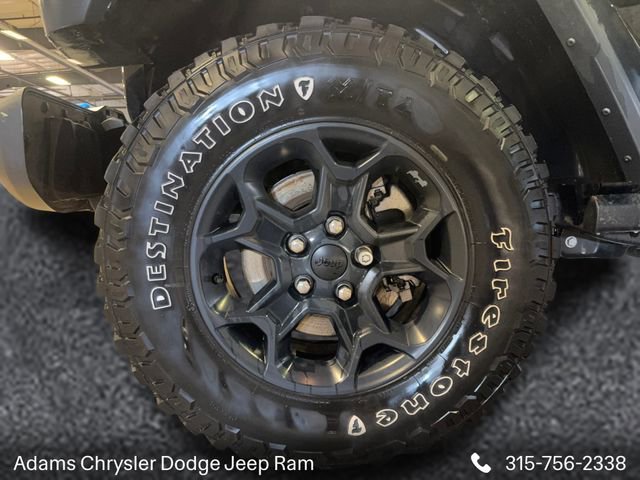 Used 2023 Jeep Wrangler Unlimited w/ Sun & Screen Package image 21