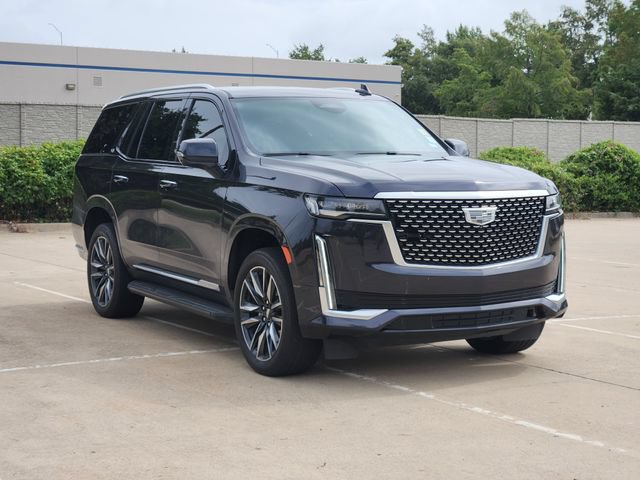 Used 2022 Cadillac Escalade Luxury RWD image 3