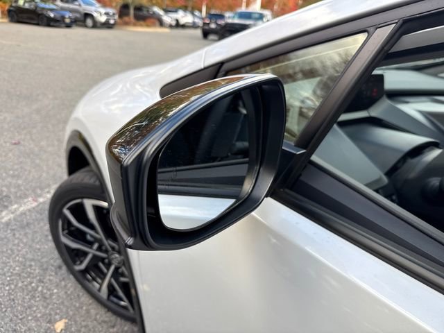 New 2026 Toyota Prius Plug-In Hybrid image 14