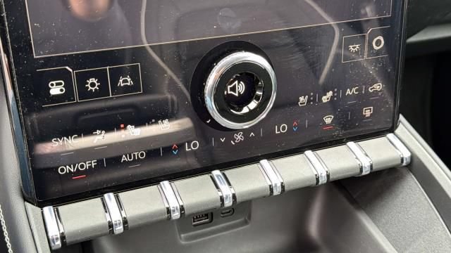 New 2026 GMC Terrain Denali AWD/4WD image 23