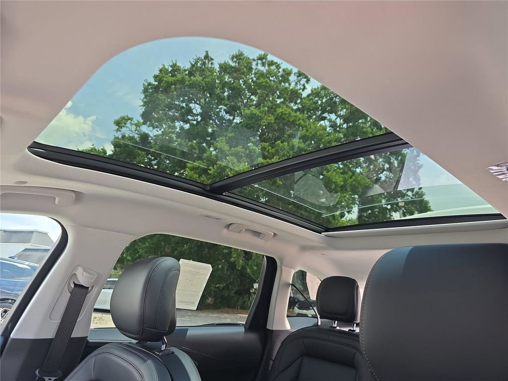 New 2026 Lincoln Nautilus Premier w/ Equipment Group 102A AWD/4WD image 24