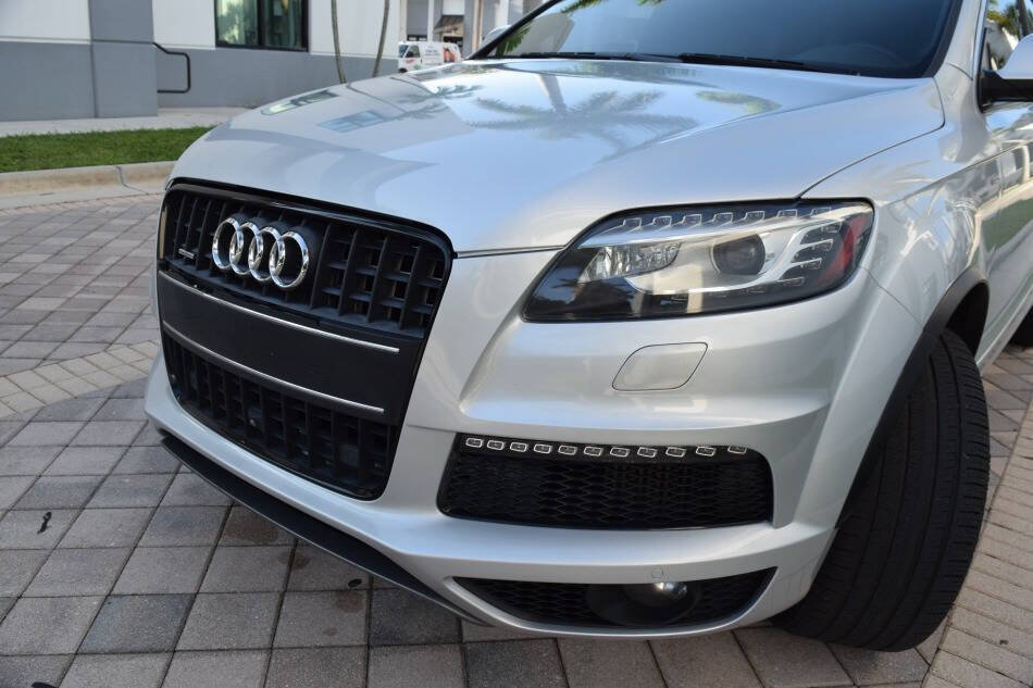 Used 2015 Audi Q7 TDI Prestige w/ Prestige Package AWD/4WD image 9