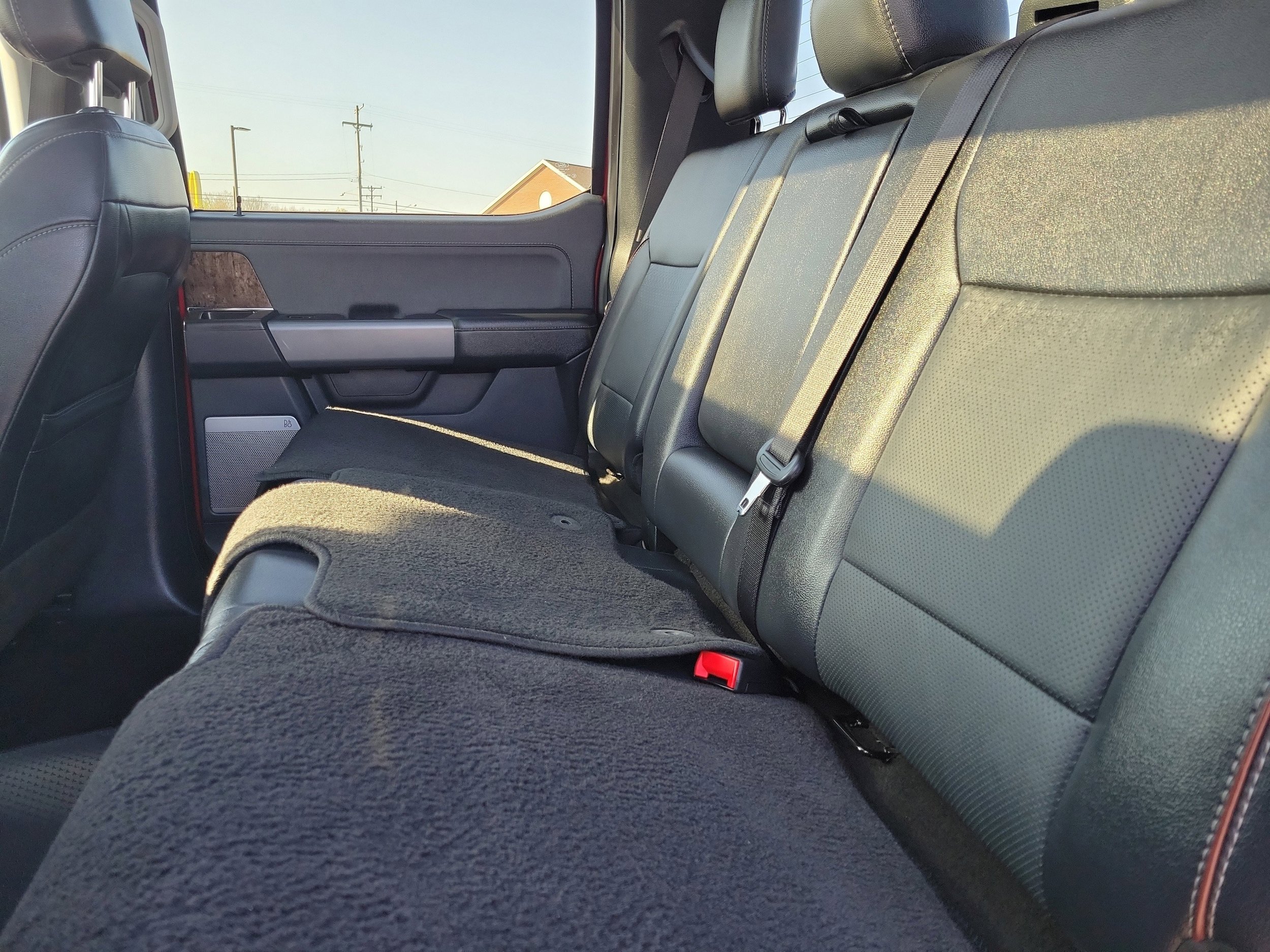 Used 2023 Ford F150 Lariat w/ Bed Utility Package AWD/4WD image 13