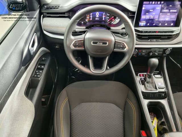 Used 2022 Jeep Compass Sport image 25