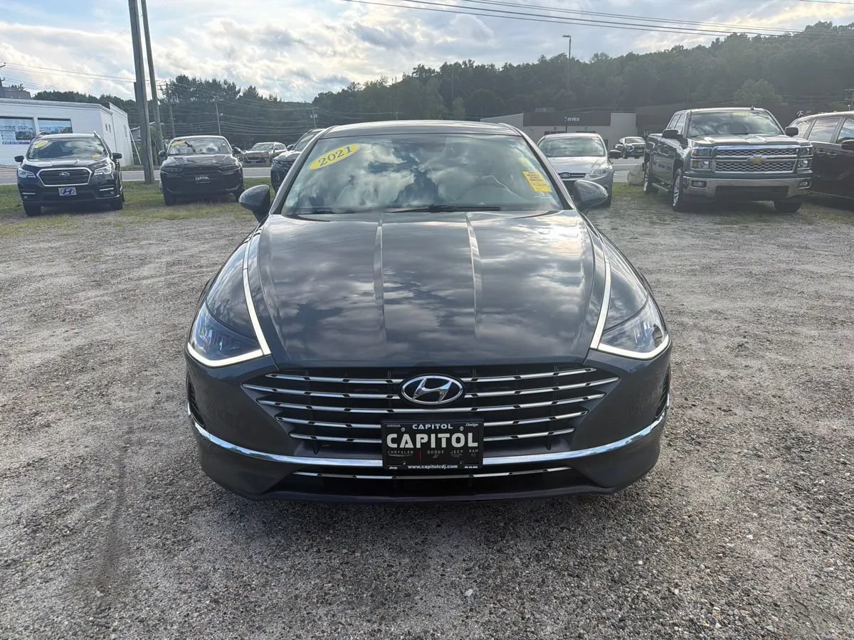 Used 2021 Hyundai Sonata SEL w/ Cargo Package FWD image 2