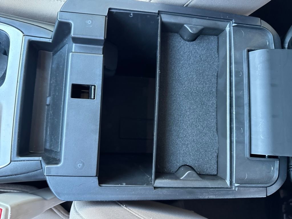 Used 2021 Ford Explorer XLT w/ Class III Trailer Tow Package image 24