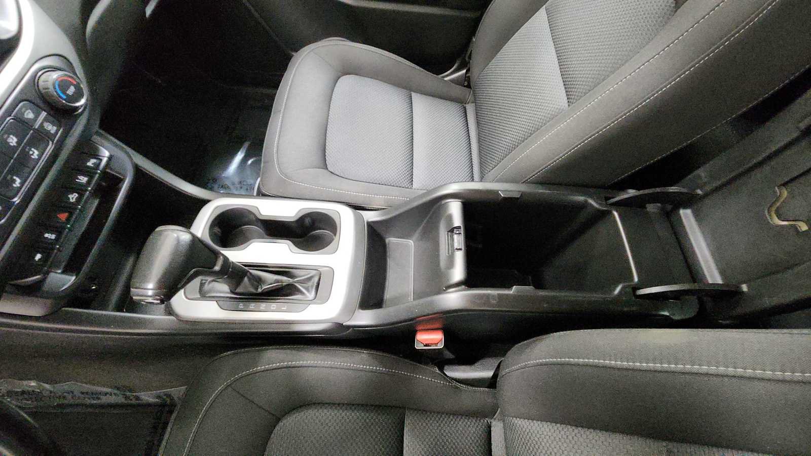 Used 2021 Chevrolet Colorado LT w/ Safety Package AWD/4WD image 22