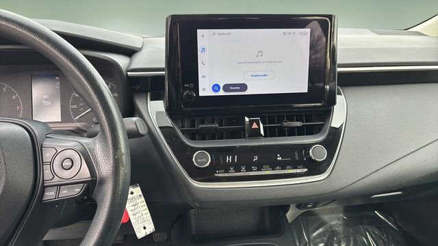 Used 2023 Toyota Corolla LE image 9