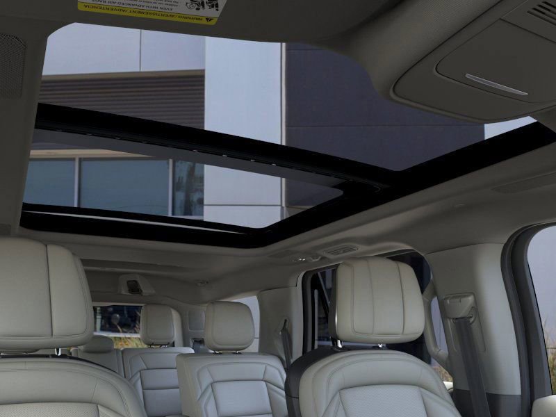 New 2026 Lincoln Navigator Reserve w/ Jet Appearance Package image 52