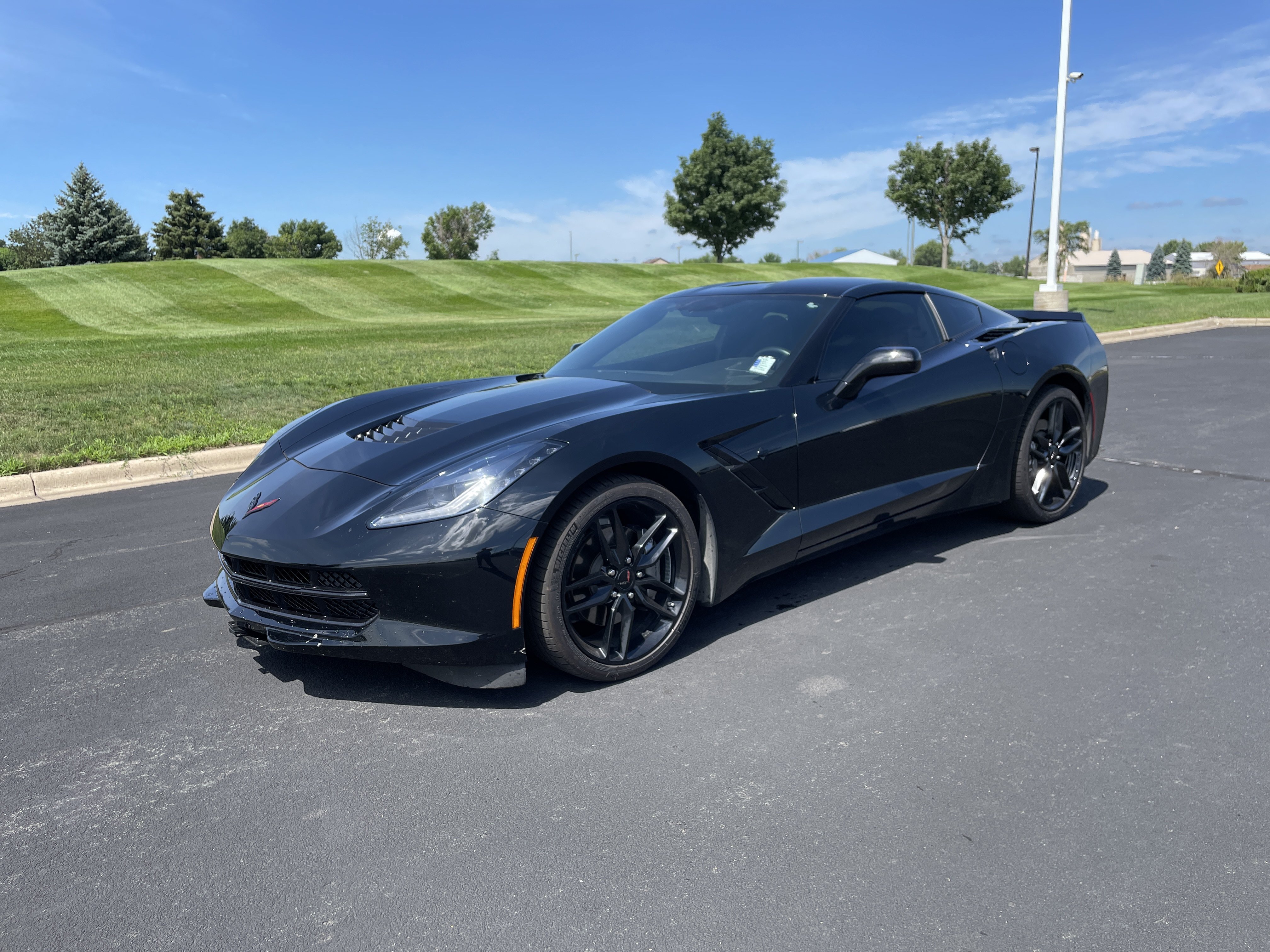 Used 2016 Chevrolet Corvette Stingray Coupe w/ Carbon Flash Badge Package