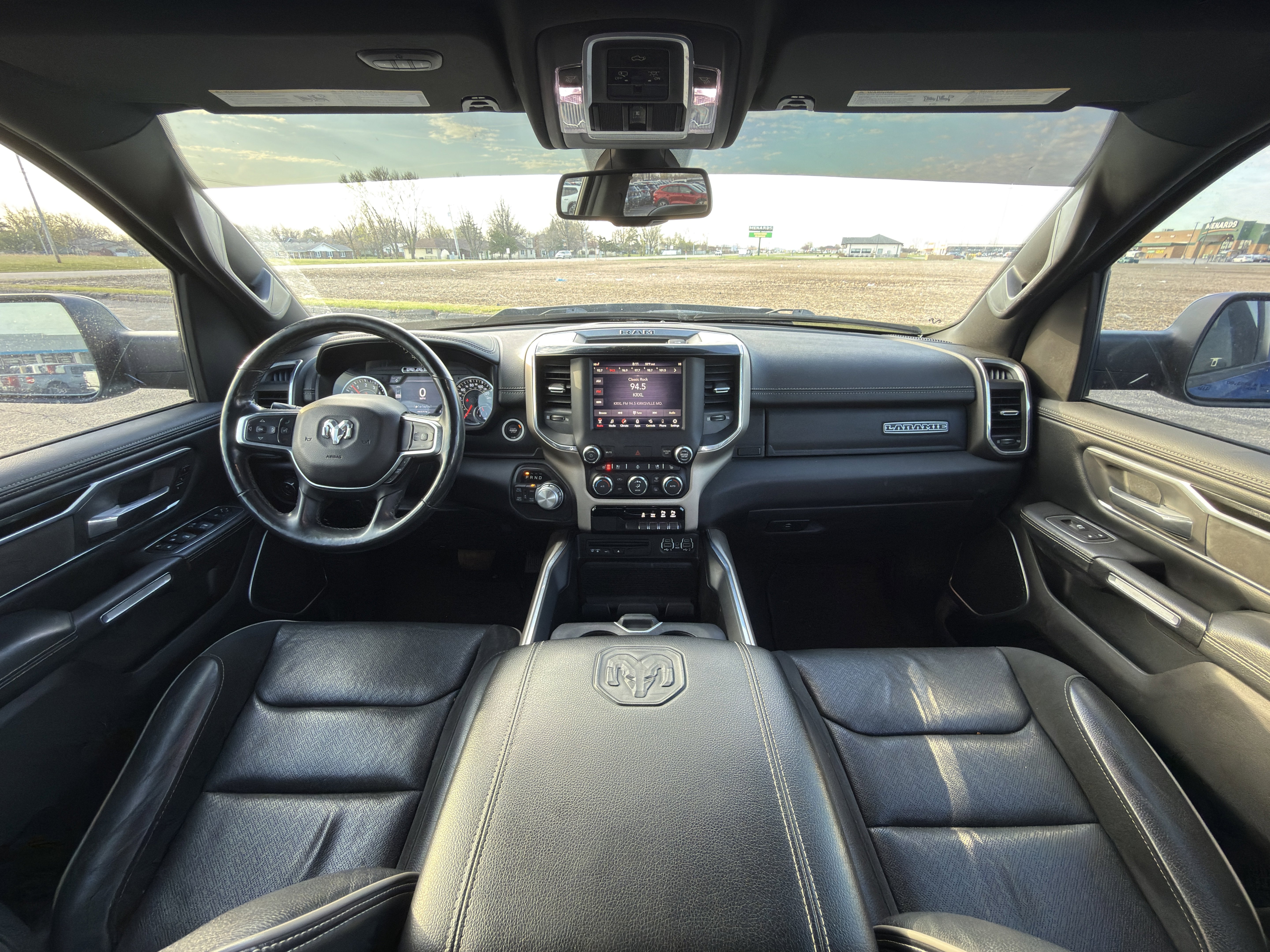 Used 2019 RAM 1500 Laramie w/ Sport Appearance Package image 13