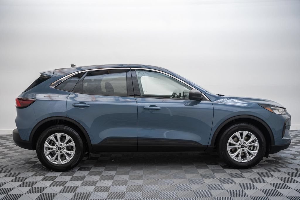 Used 2024 Ford Escape Active FWD image 4