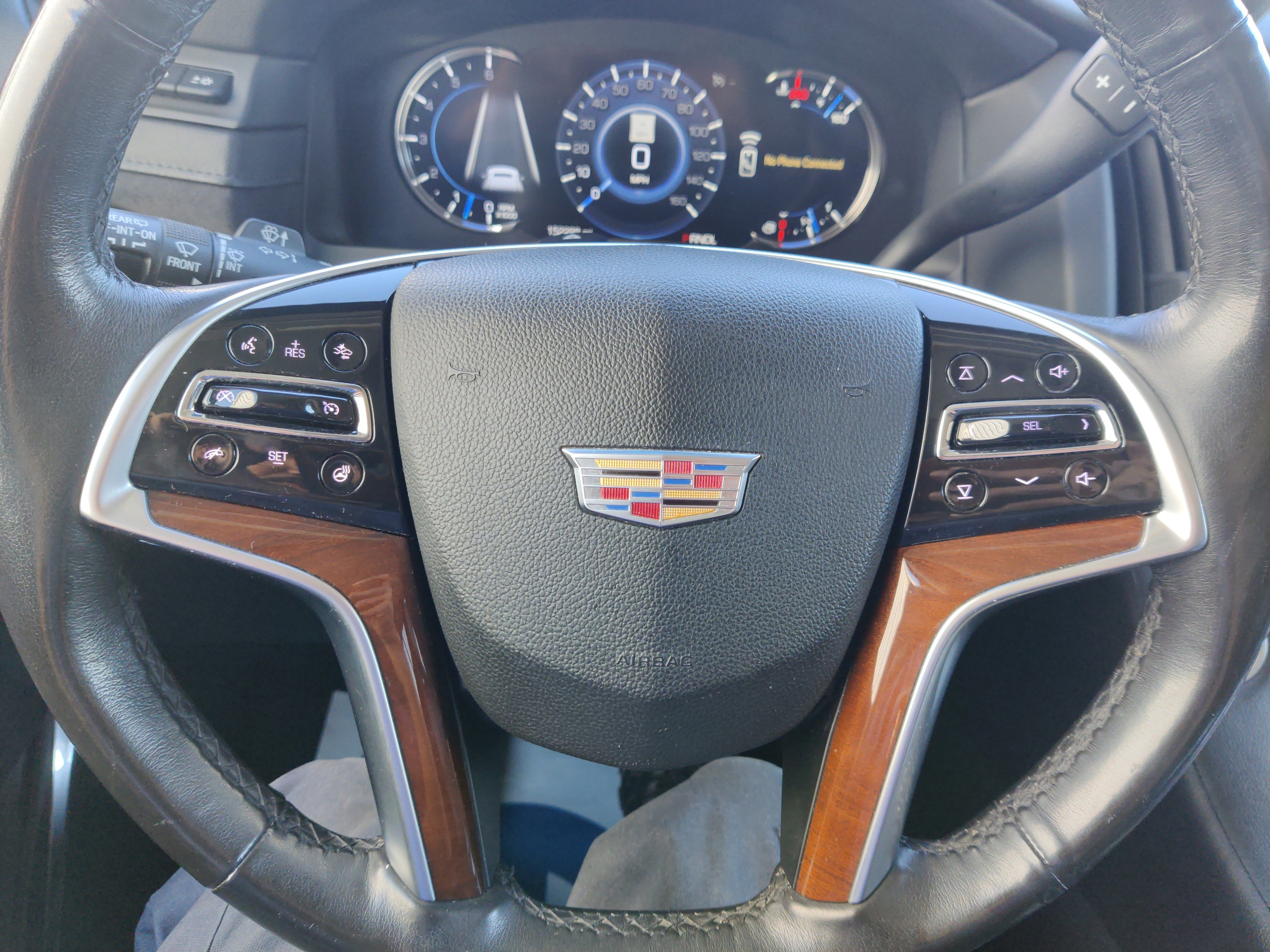 Used 2019 Cadillac Escalade Premium Luxury image 22