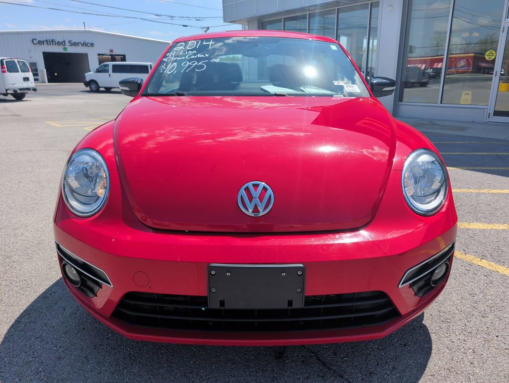 Used 2014 Volkswagen Beetle R-Line FWD image 2