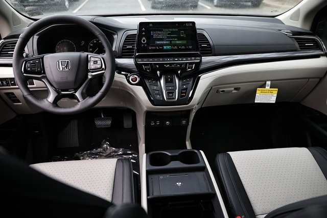 New 2026 Honda Odyssey Elite image 31