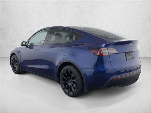 Used 2024 Tesla Model Y Long Range AWD/4WD image 5