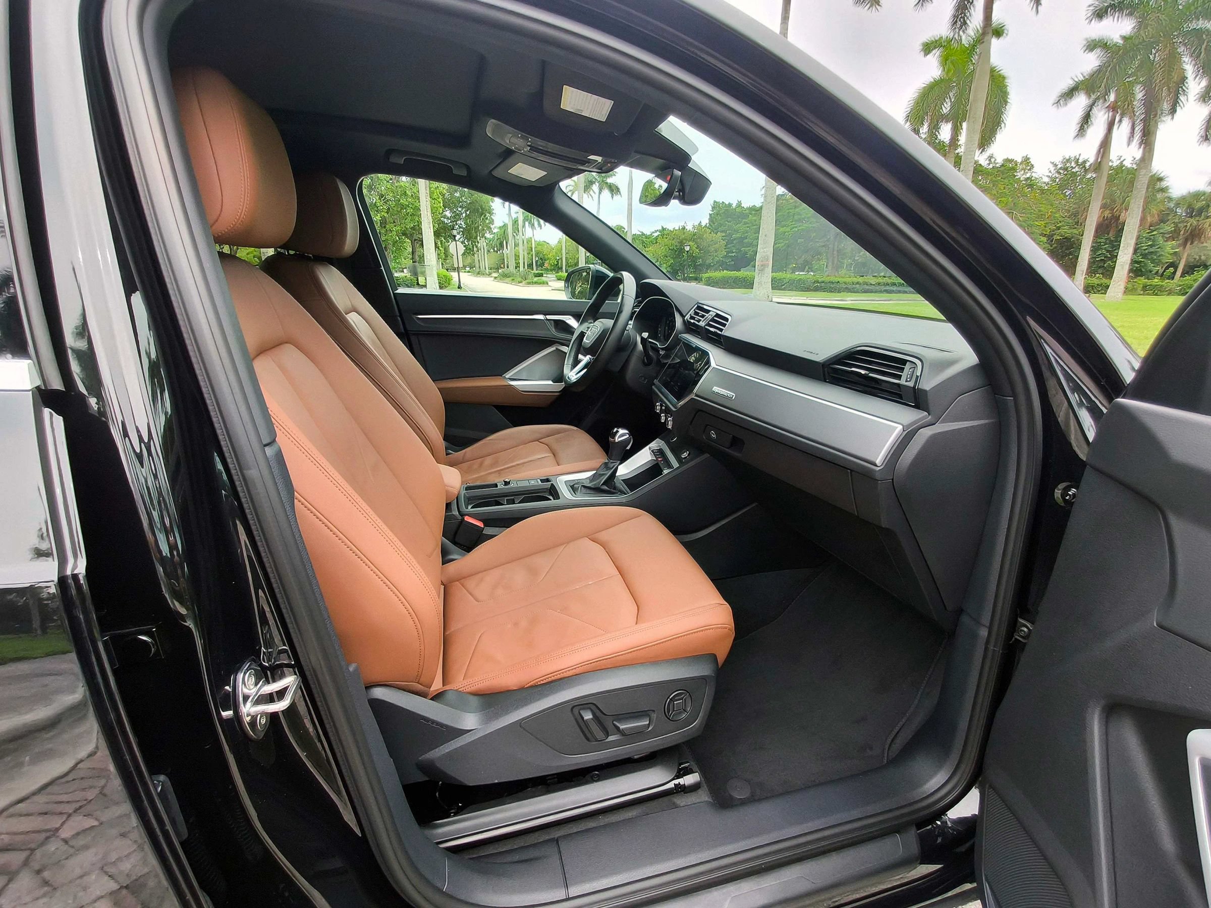 Used 2022 Audi Q3 2.0T Premium AWD/4WD image 41