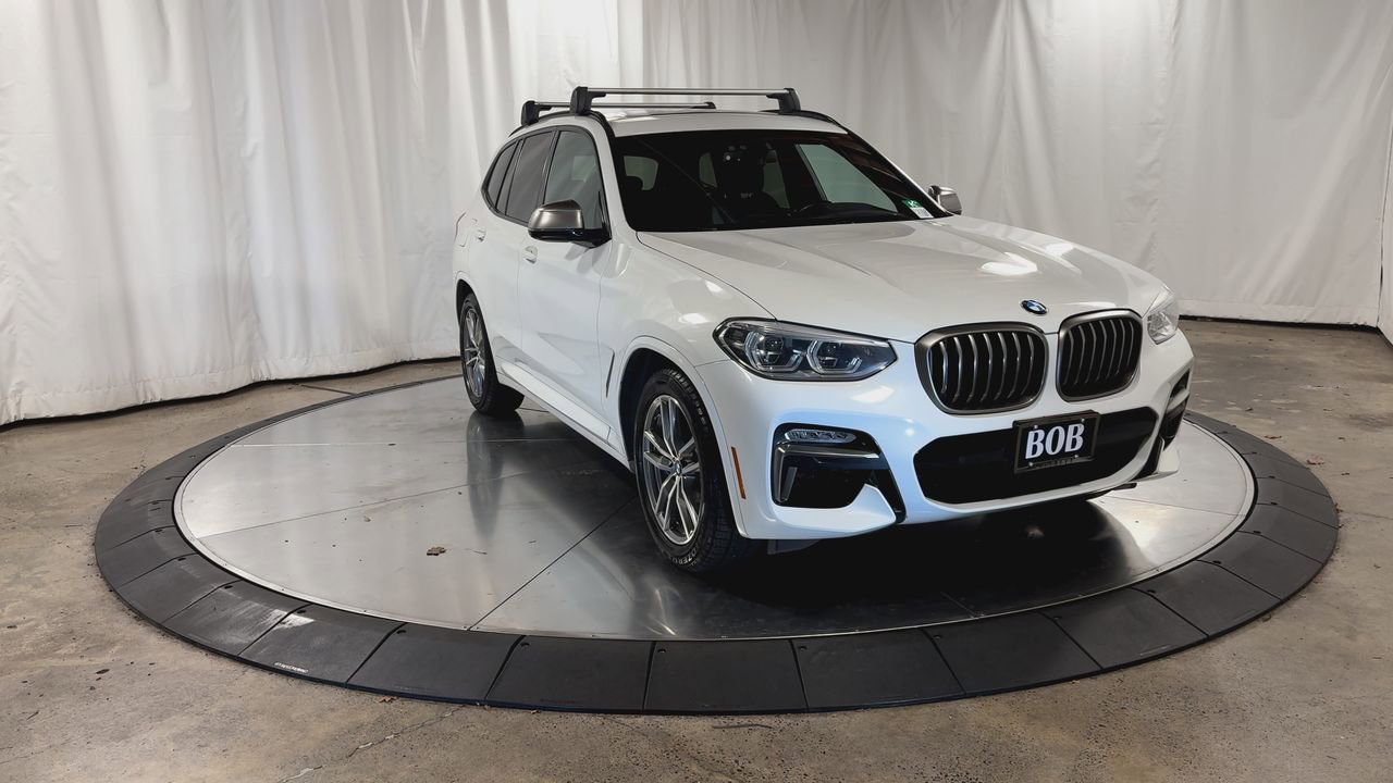 Used 2018 BMW X3 M40i image 3
