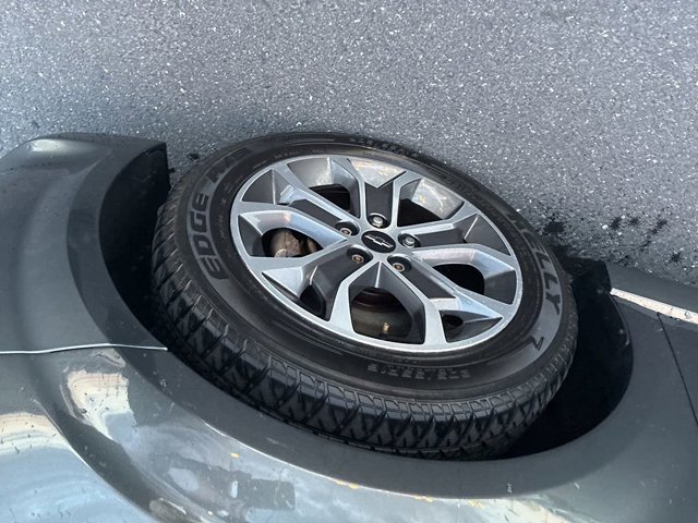 Used 2018 Chevrolet Sonic LT w/ Convenience Package image 20