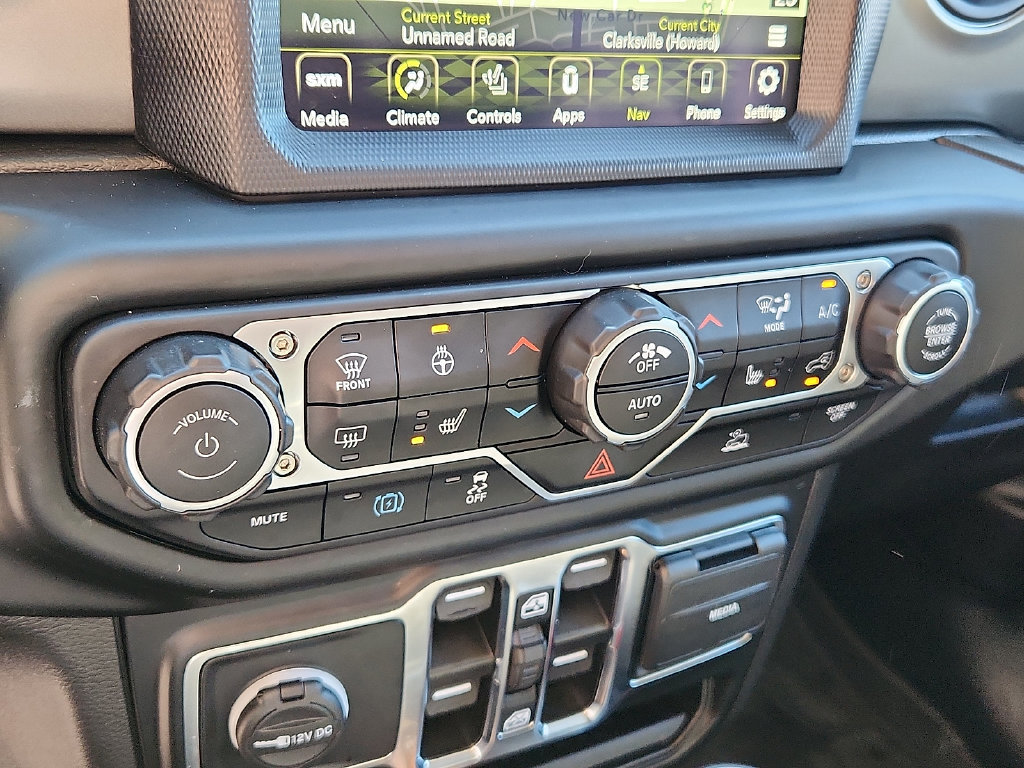 Used 2023 Jeep Wrangler Unlimited w/ Cold Weather Group AWD/4WD image 15