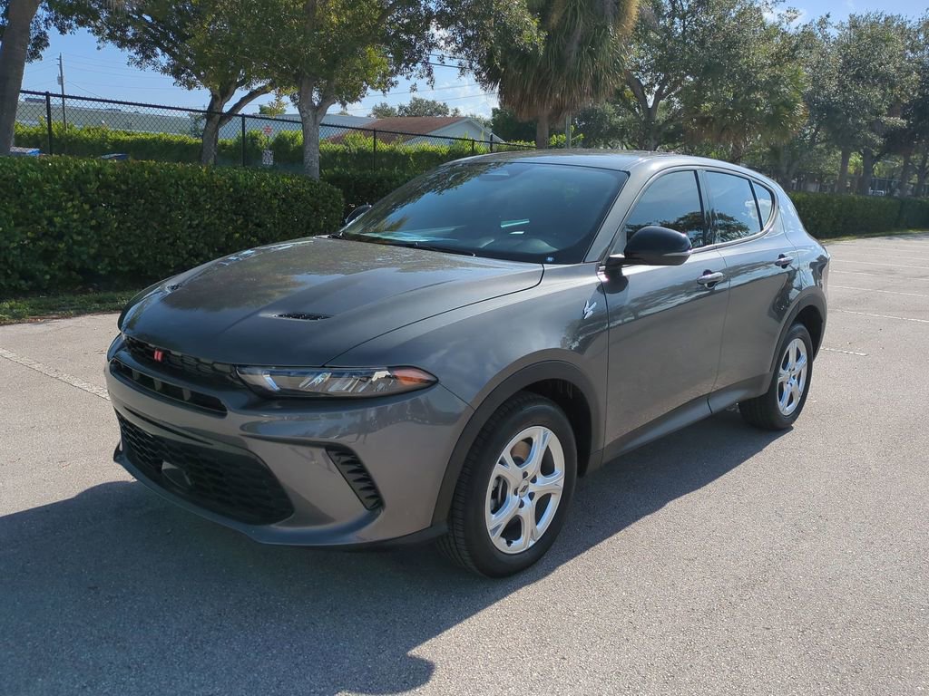 New 2025 Dodge Hornet GT image 9