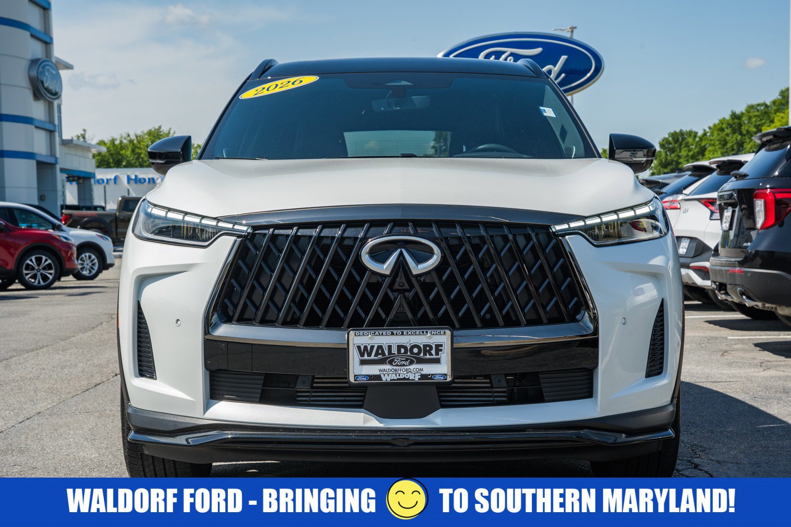 Used 2026 INFINITI QX60 Sport w/ Dark Cargo Package AWD/4WD image 2